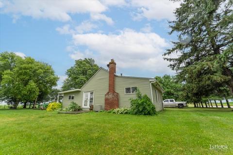 8917 Backbone Rd, Sheffield, IL 61361 photo 20