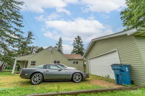 8917 Backbone Rd, Sheffield, IL 61361 photo 5