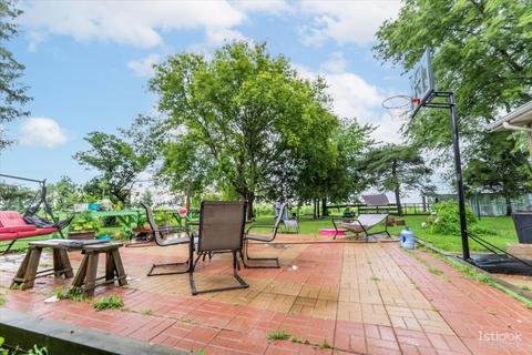8917 Backbone Rd, Sheffield, IL 61361 photo 17