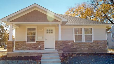 2104 9th St, Peru, IL 61354 photo 1