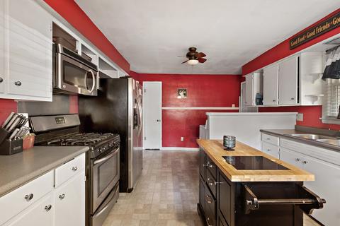 836 S 5th Ave, Kankakee, IL 60901 photo 6