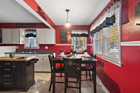 836 S 5th Ave, Kankakee, IL 60901 photo 4
