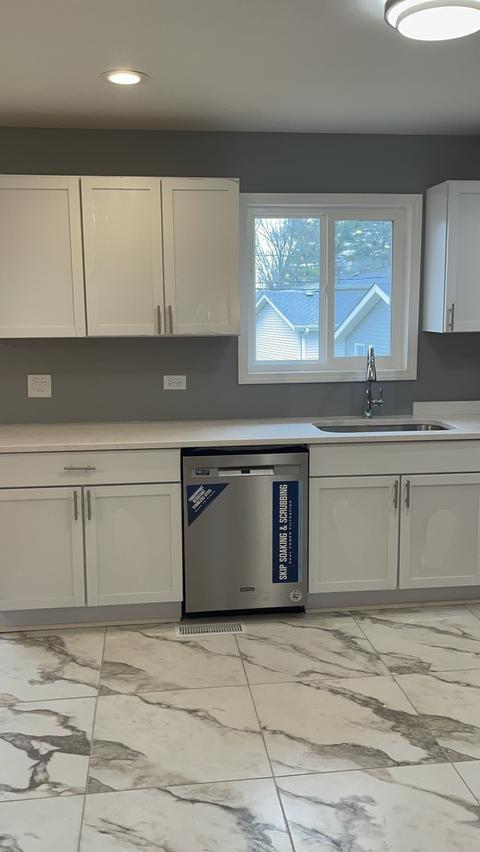 509 Davis St, Park Forest, IL 60466 photo 13