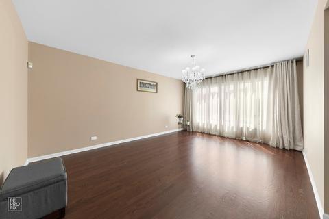 731 Eastchester Rd, Wheeling, IL 60090 photo 5