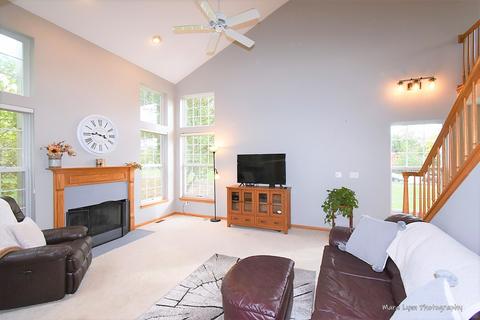 339 Cimarron Rd E, Lombard, IL 60148 photo 6