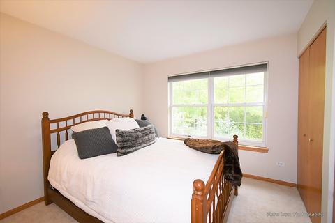 339 Cimarron Rd E, Lombard, IL 60148 photo 22