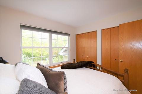 339 Cimarron Rd E, Lombard, IL 60148 photo 23