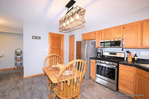 339 Cimarron Rd E, Lombard, IL 60148 photo 15