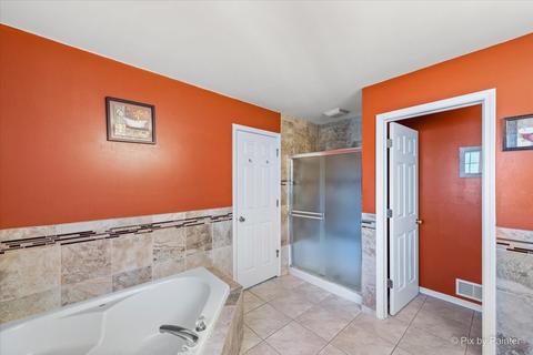 205 Lake Dr S, Algonquin, IL 60102 photo 25