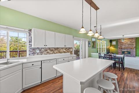 205 Lake Dr S, Algonquin, IL 60102 photo 10