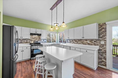 205 Lake Dr S, Algonquin, IL 60102 photo 13