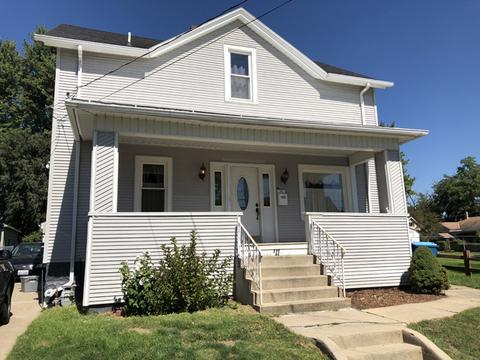 411 9th St, Peru, IL 61354 photo 1