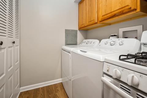 1623 Cornell Pl, Hoffman Estates, IL 60169 photo 10