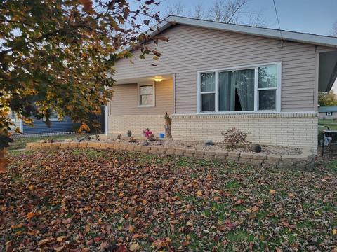 320 W Williams St, Dwight, IL 60420 photo 2