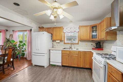 50 Cloverleaf Rd, Matteson, IL 60443 photo 5