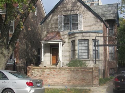 7357 S Coles Ave, Chicago, IL 60649