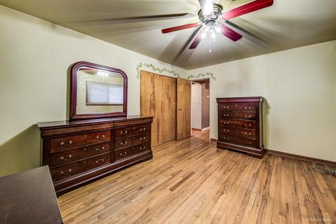 7133 Dover St, Bridgeview, IL 60455 photo 12