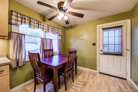 7133 Dover St, Bridgeview, IL 60455 photo 9