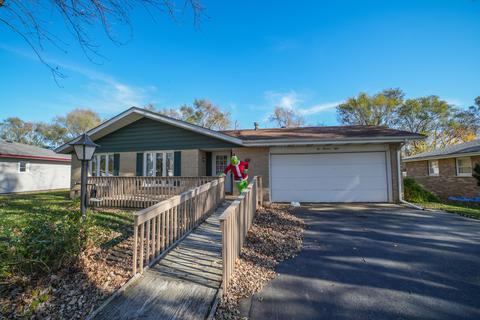 508 E Juniper Ln, Bradley, IL 60915 photo 2