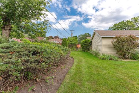 1904 Nimitz Dr, Des Plaines, IL 60018 photo 18