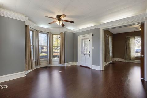 512 E North St, Plano, IL 60545 photo 6