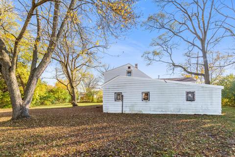 453 Bruce Rd, Lockport, IL 60441 photo 4