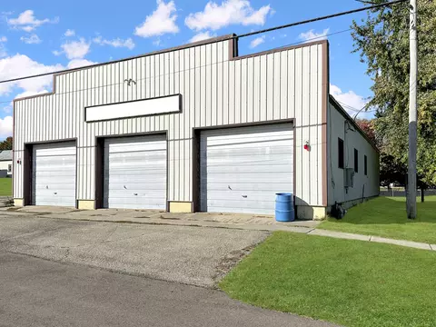 104 E Market St, Rock City, IL 61070