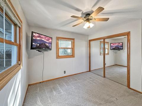 1240 Hillcrest Ln, Freeport, IL 61032 photo 14
