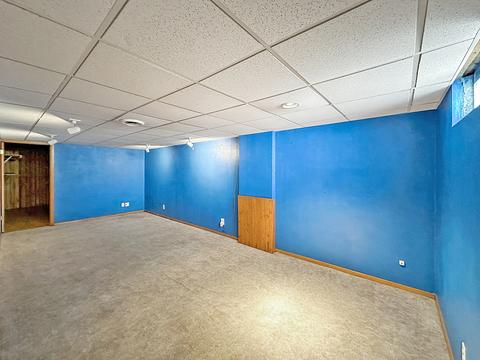 1240 Hillcrest Ln, Freeport, IL 61032 photo 17