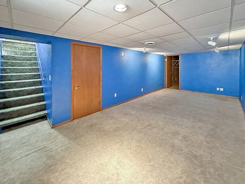 1240 Hillcrest Ln, Freeport, IL 61032 photo 18