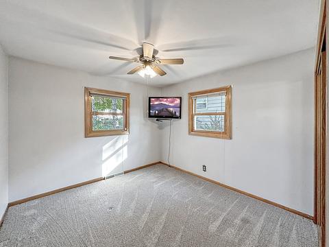 1240 Hillcrest Ln, Freeport, IL 61032 photo 15