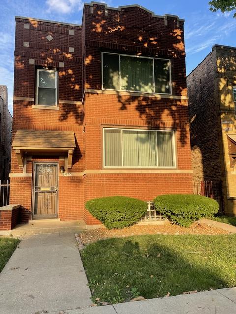 8415 S Seeley Ave, Chicago, IL 60620