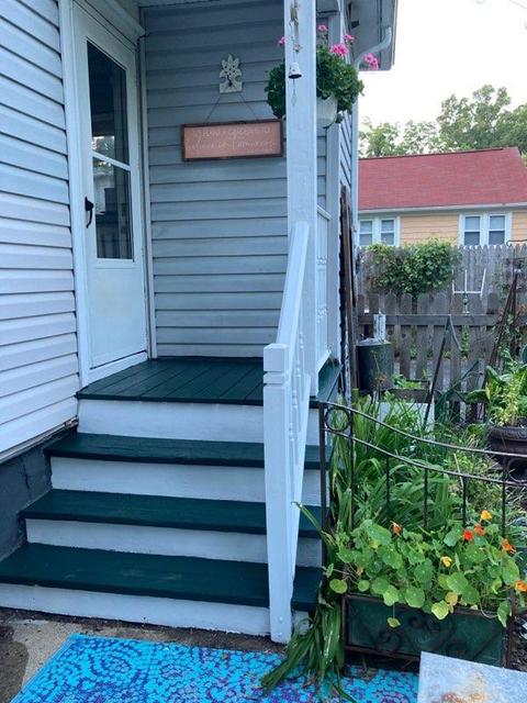 845 Saint John St, Elgin, IL 60120 photo 25