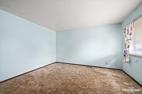 1280 Durham Dr, Aurora, IL 60506 photo 4