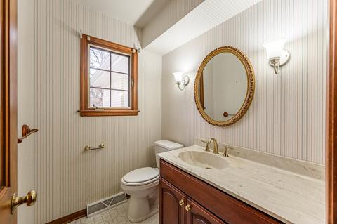 1 S615 Winfield Rd, Wheaton, IL 60189 photo 18
