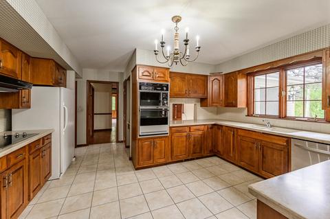 1 S615 Winfield Rd, Wheaton, IL 60189 photo 7