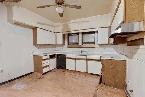 10808 S Normal Ave, Chicago, IL 60628 photo 9
