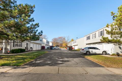 328 Joan Ct #B, Bartlett, IL 60103 photo 22