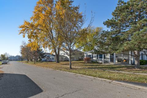328 Joan Ct #B, Bartlett, IL 60103 photo 24