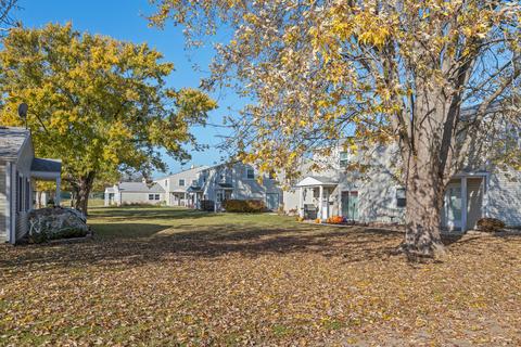 328 Joan Ct #B, Bartlett, IL 60103 photo 25