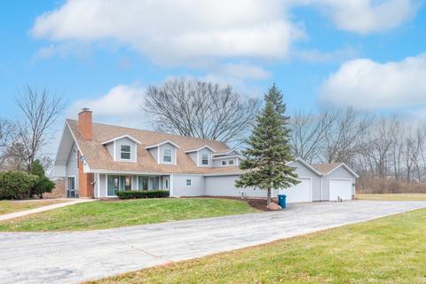 17 W561 White Pine Rd, Addison, IL 60101 photo 1