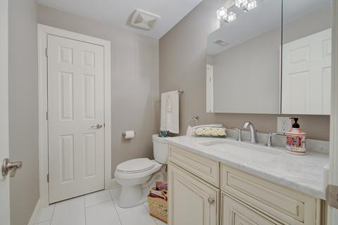 17 W561 White Pine Rd, Addison, IL 60101 photo 36