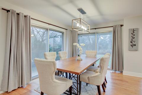 17 W561 White Pine Rd, Addison, IL 60101 photo 10