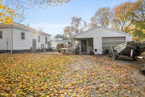 208 E Washington St, Towanda, IL 61776 photo 20