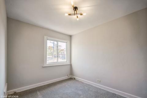 7933 S Jeffery Blvd, Chicago, IL 60617 photo 7