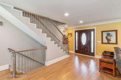 267 E County Line Rd E, Barrington, IL 60010 photo 3