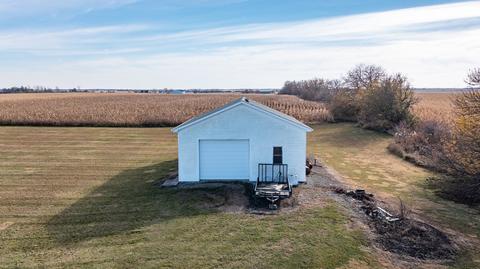 2019 E Kentucky Rd, Beecher, IL 60401 photo 12