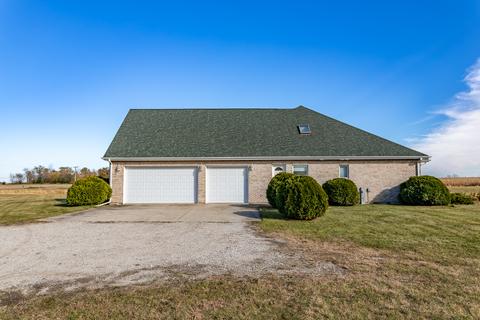 2019 E Kentucky Rd, Beecher, IL 60401 photo 8