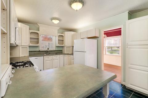 500 Manchester Rd, Normal, IL 61761 photo 8