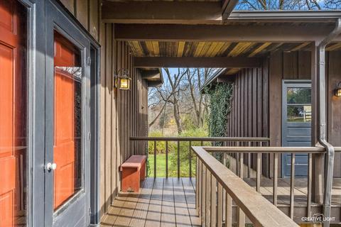 1548 Chestnut St, Elgin, IL 60120 photo 5